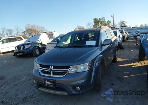 2012 Dodge Journey Sxt z USA, uszkodzony, nr VIN 3C4PDCBG8CT367895